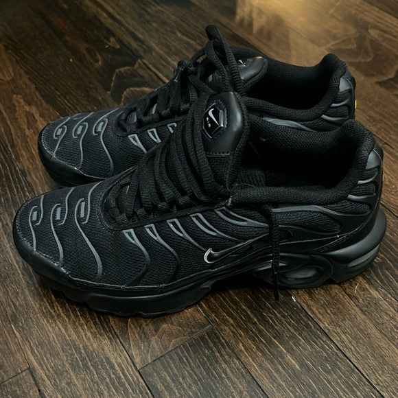 Nike air max boys sz 5
